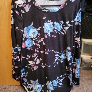 Women's tunic size M